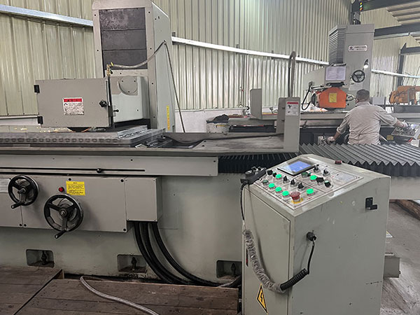 Grinding machine processing